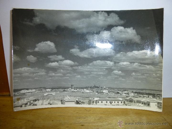 Antique Photography: FOTOGRAFIA ORIGINAL DE BADAJOZ, VISTA GENERAL, 17 X 12