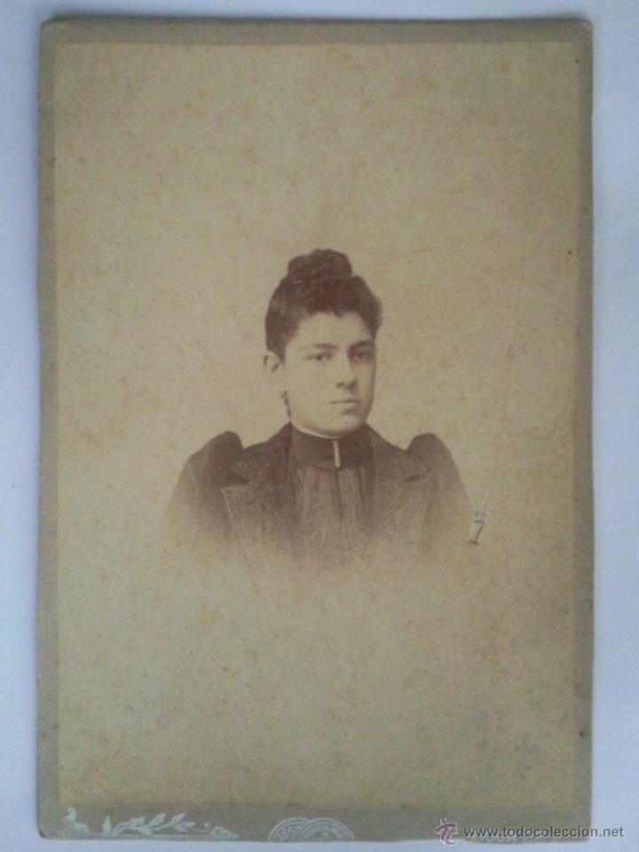 Alte Fotografie: ANTIGUA FOTOGRAFIA, SE&Ntilde;ORITA POSANDO, FOTOGRAFO E. BEAUCHY, SEVILLA