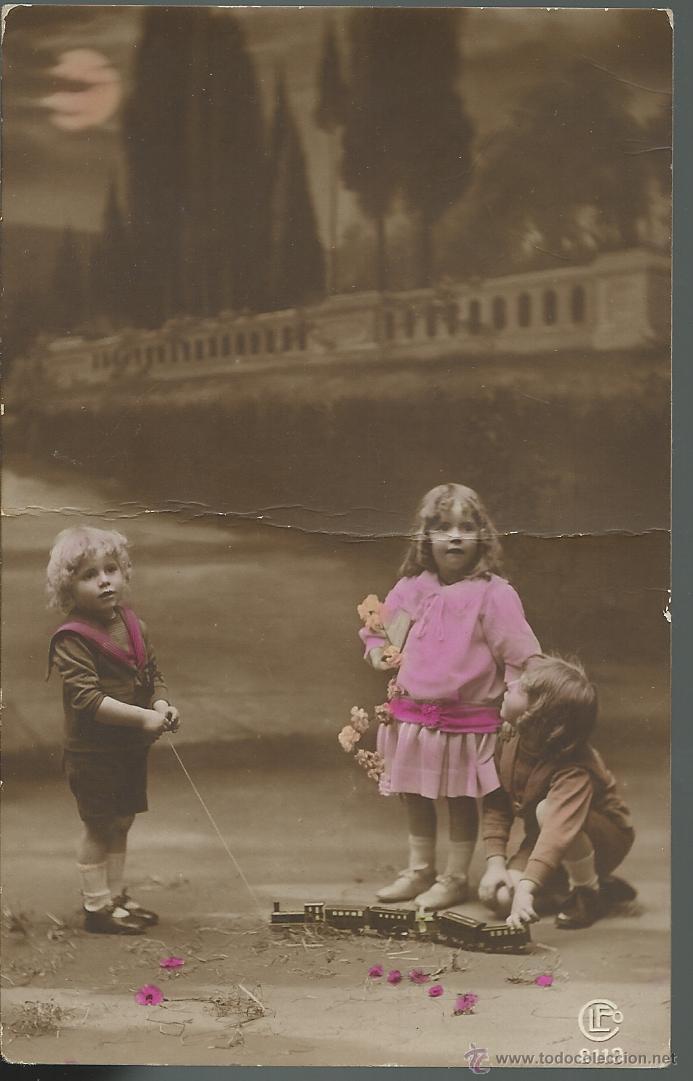 Fotografia antica: FOTOGRAFIA  ANTIGUA DE TRES NI&Ntilde;OS CIRCULADA A&Ntilde;O 1917