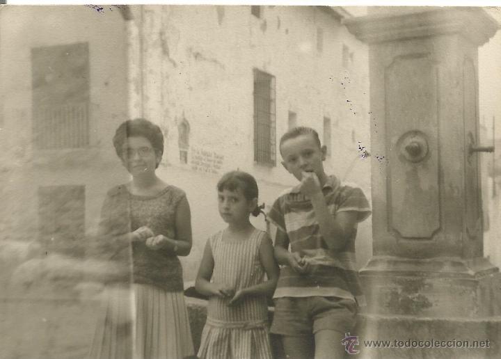 Photographie ancienne: *** BB801 - FOTOGRAFIA - SE&Ntilde;ORA CON SUS NI&Ntilde;OS