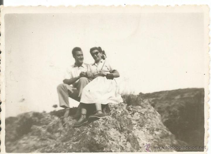 Photographie ancienne: :::: AB75 - FOTOGRAFIA - PAREJA EN EL MONTE