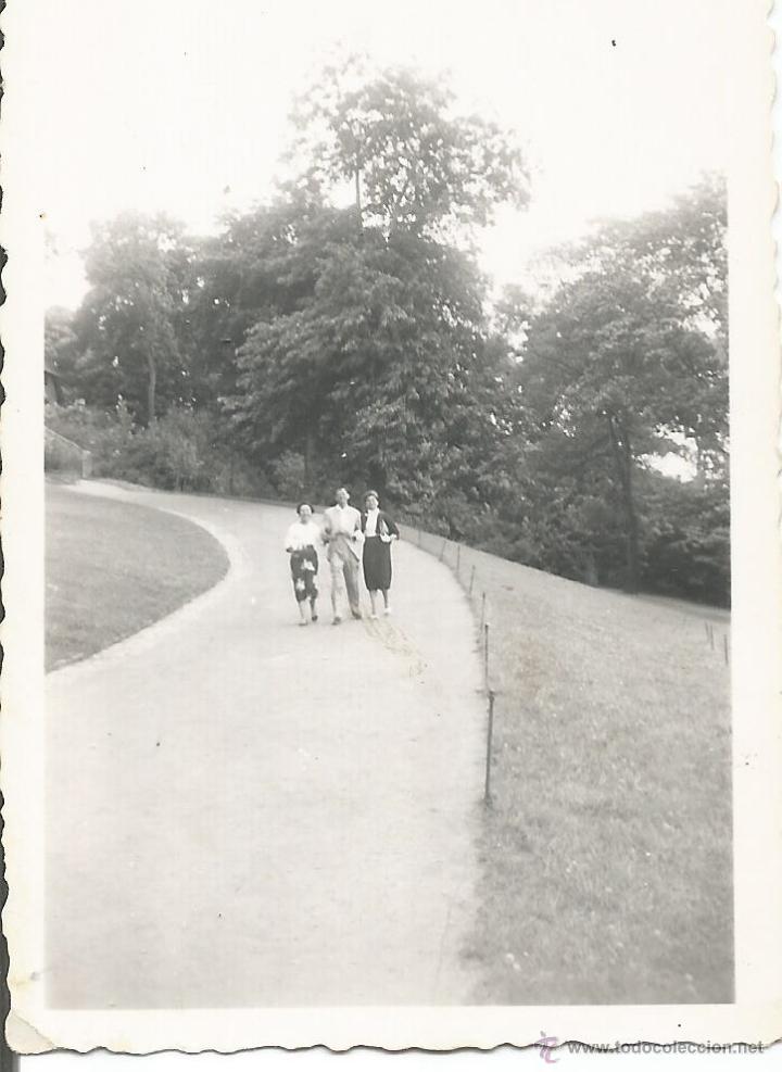 Photographie ancienne: :::: B268 - FOTOGRAFIA - AMIGOS DE PASEO
