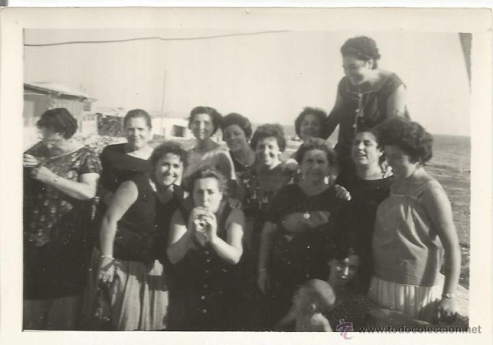 Fotografia antica: :::: RT238 - FOTOGRAFIA - GRUPO DE AMIGAS