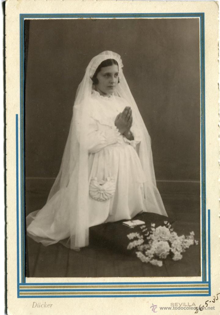 Fotograf&iacute;a antigua: Foto Ducker 1935. Primera comunion - Foto 1