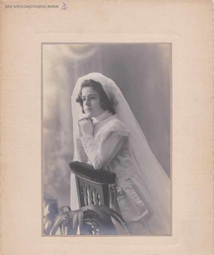 Fotografia antiga: FG-395. ANTIGUA FOTOGRAFIA DE PRIMERA COMUNION. A&Ntilde;OS 30. DE ESTUDIO.