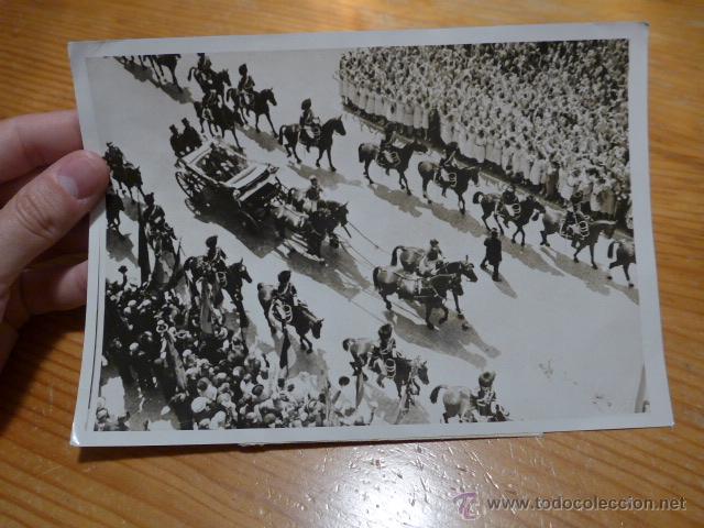 Fotograf&iacute;a antigua: Antigua fotografia original de prensa de Francia, con explicacion de diario, 1939