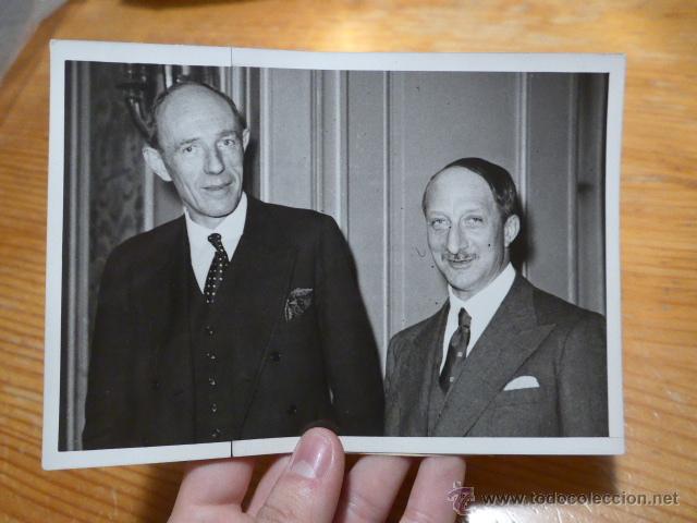Fotograf&iacute;a antigua: Antigua fotografia original de prensa de Francia, con explicacion de diario