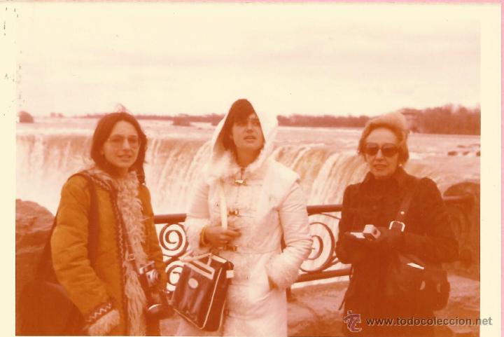 Antique Photography: ^^^ B737 - FOTOGRAFIA - SE&Ntilde;ORA Y DOS JOVENES JUNTO A UNA CATARATA