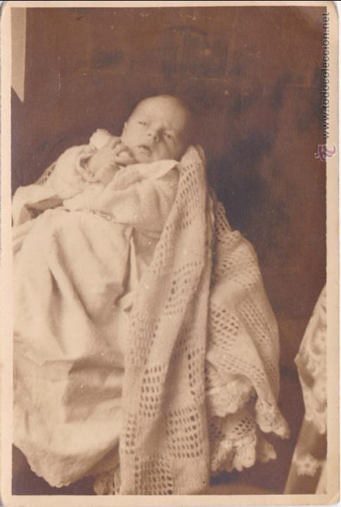 F 3 Antigua Fotografia En Sepia Recien Naci Buy Artistic Photography At Todocoleccion