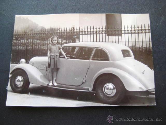 Photographie ancienne: FOTO COCHE ANTIIGUO Y NI&Ntilde;A. A&Ntilde;OS 40.. ENVIO INCLUIDO.