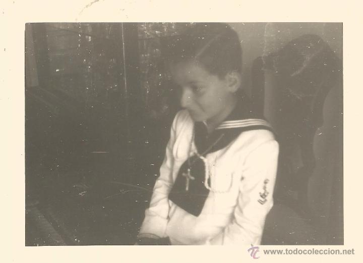 Fotograf&iacute;a antigua: == E379 - FOTOGRAFIA - JOVENCITO DE PRIMERA COMUNION