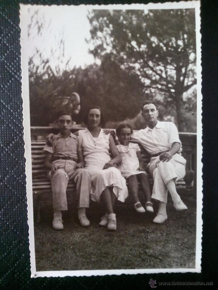 Fotograf&iacute;a antigua: LOTE DE 1 TARJETA POSTAL ANTIGUA Y 2 FOTOS DE FAMILIA