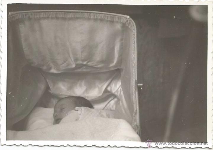 Alte Fotografie: *** R09 - FOTOGRAFIA - BEBE EN SU COCHECITO