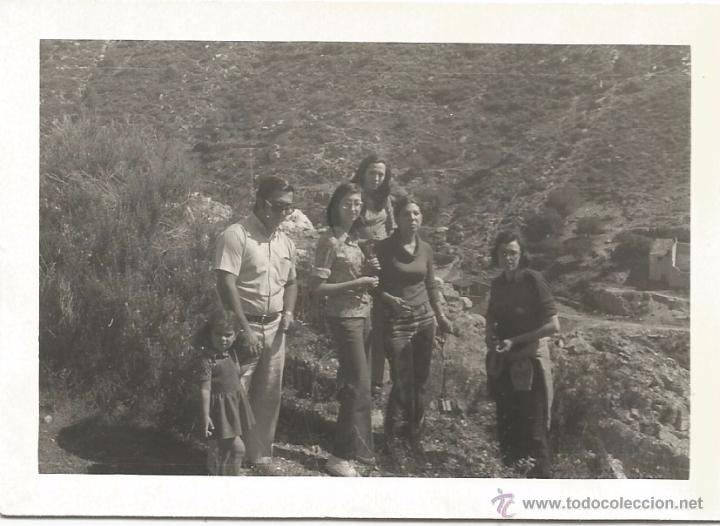 Alte Fotografie: :::: R16 - FOTOGRAFIA - GRUPO DE AMIGOS EN EL MONTE - RF. 1508