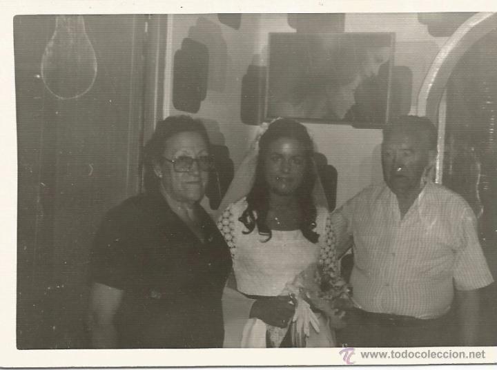 Alte Fotografie: ** R420 - FOTOGRAFIA - NOVIA CON SUS PADRES - RF. 1508
