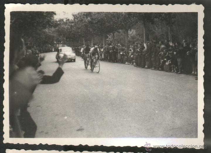 Fotograf&iacute;a antigua: VUELTA CICLISTA