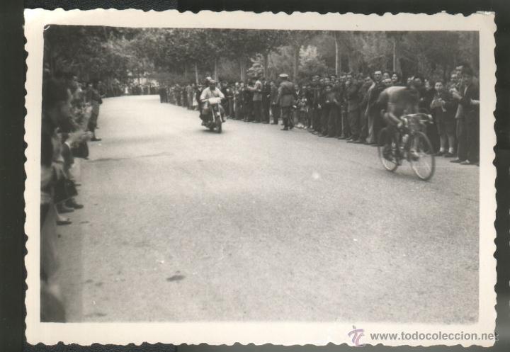 Fotograf&iacute;a antigua: VUELTA CICLISTA