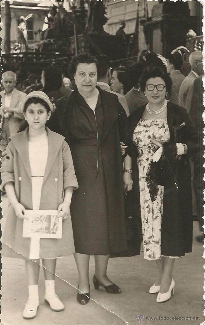 Antique Photography: :::: LC327 - FOTOGRAFIA - DOS SE&Ntilde;ORAS CON UNA JOVENCITA