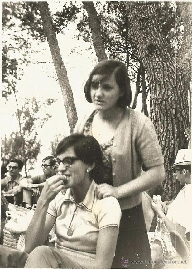 Fotografia antiga: ** H456 - FOTOGRAFIA - DOS AMIGAS