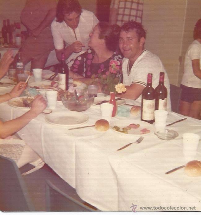 Antique Photography: *** H76 - FOTOGRAFIA - AMIGOS EN UNA COMIDA
