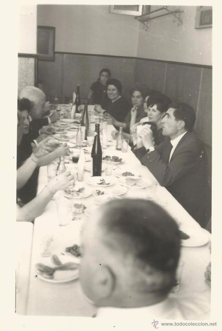 Antique Photography: :::: VF534 - FOTOGRAFIA - GRUPO DE AMIGOS EN UNA COMIDA