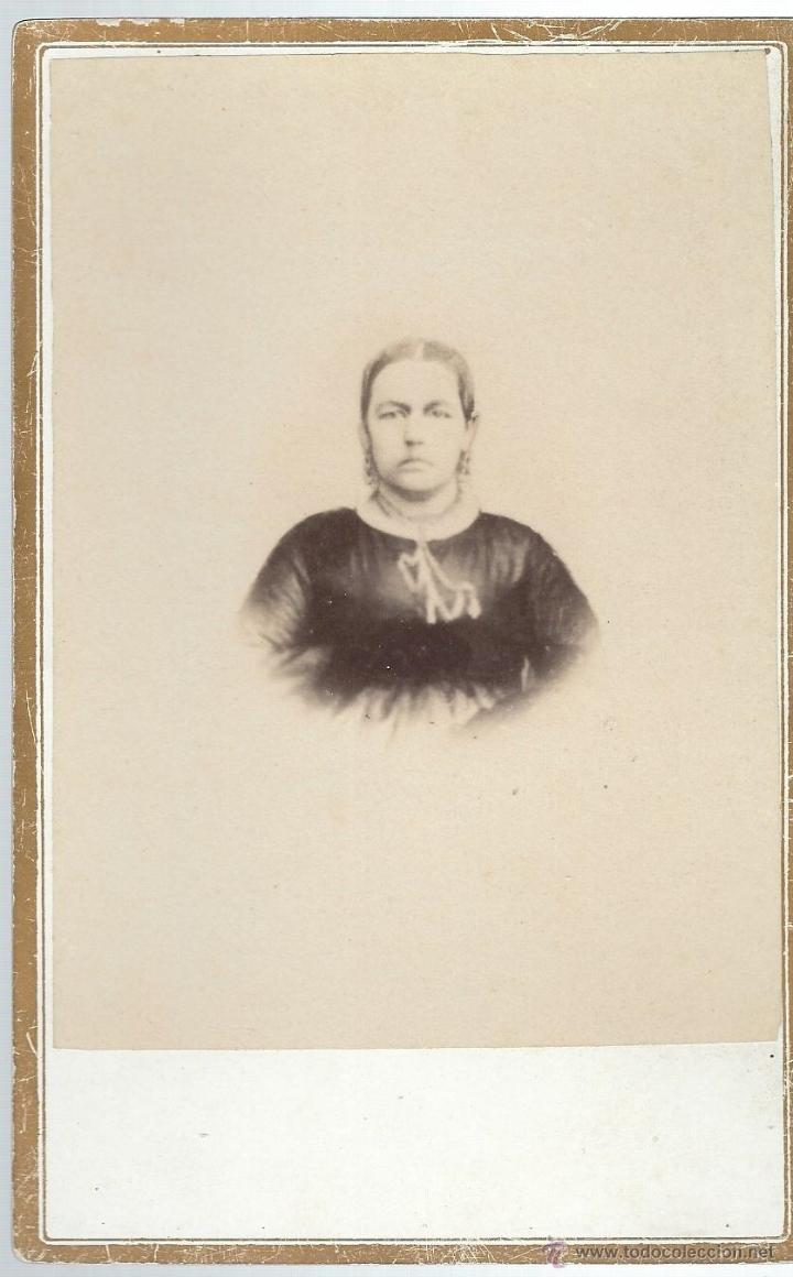 Antique Photography: EXTRAORDINARIA FOTOGRAFIA ANTIGUA DE ESTUDIO DE UNA DAMA - FOTO - DESCONOCIDO