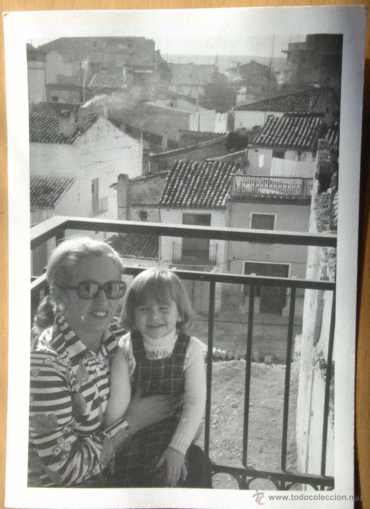 Fotograf&iacute;a antigua: UTIEL 1975 - Foto 1