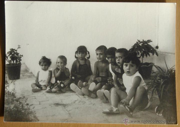 Antique Photography: NI&Ntilde;OS