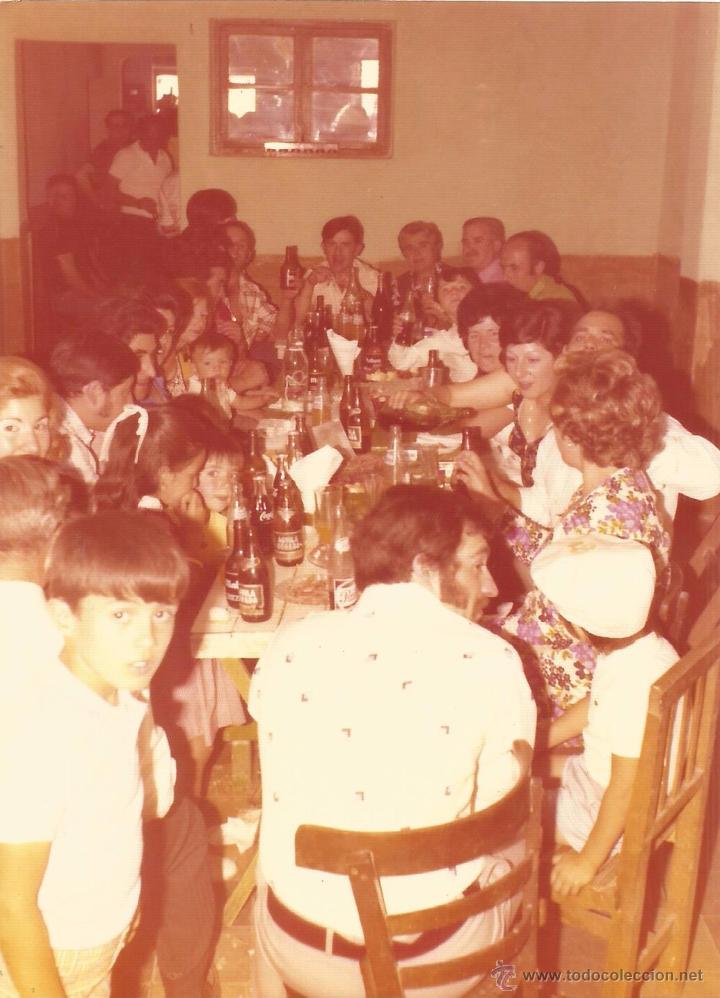 Fotografia antica: *** QA412 - FOTOGRAFIA - GRUPO DE AMIGOS EN ALGUNA CELEBRACION