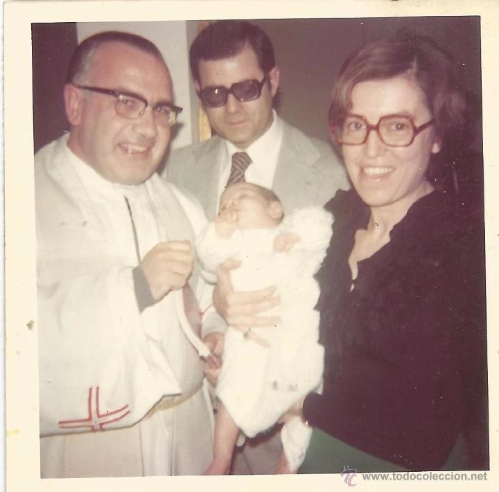 Fotografia antiga: ** V476 - FOTOGRAFIA - PAREJA CON UN BEBE Y UN SACERDOTE