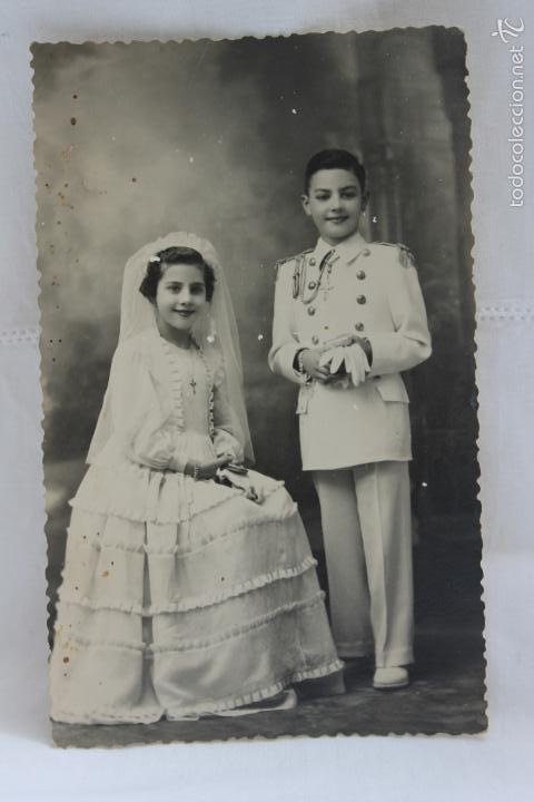Photographie ancienne: FOTOGRAFIA NI&Ntilde;OS COMUNION,, FOTOGRAFO SUCESOR DE TALAVERA, UBEDA 1951