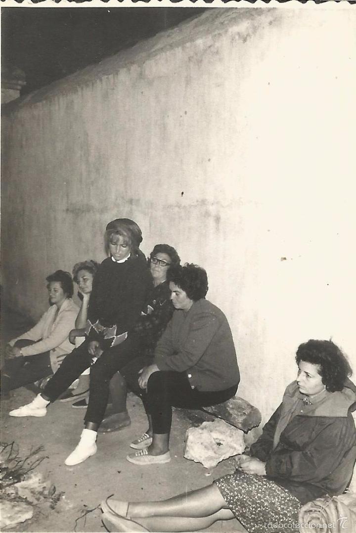 Fotografia antiga: ** J438 - FOTOGRAFIA - GRUPO DE AMIGAS
