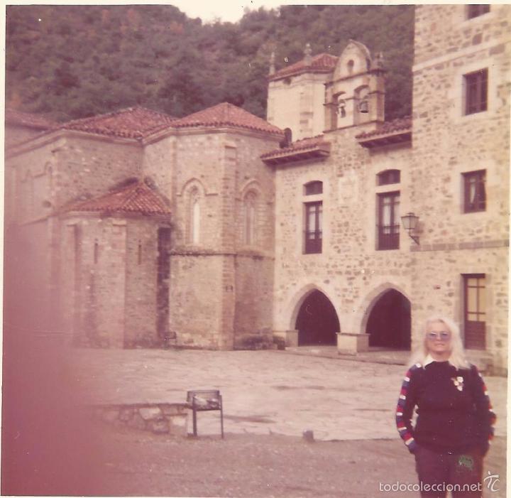 Alte Fotografie: ** J626 - FOTOGRAFIA - SE&Ntilde;ORA EN SANTO TORIBIO DE LIEBANA