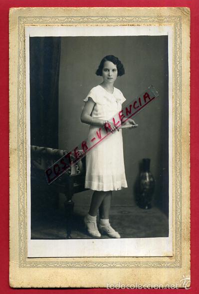 Fotografia antica: FOTOGRAFIA CARTON DURO , NI&Ntilde;A , FOTO EPOCA REPUBLICA , ESCUDO , ORIGINAL , A5 -20