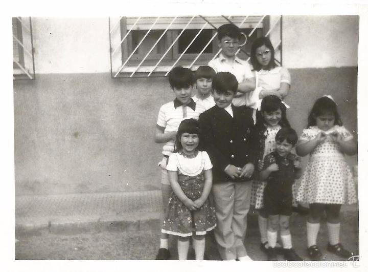 Fotografia antica: ** T32 - FOTOGRAFIA - GRUPO DE JOVENCITOS - RF. 070516