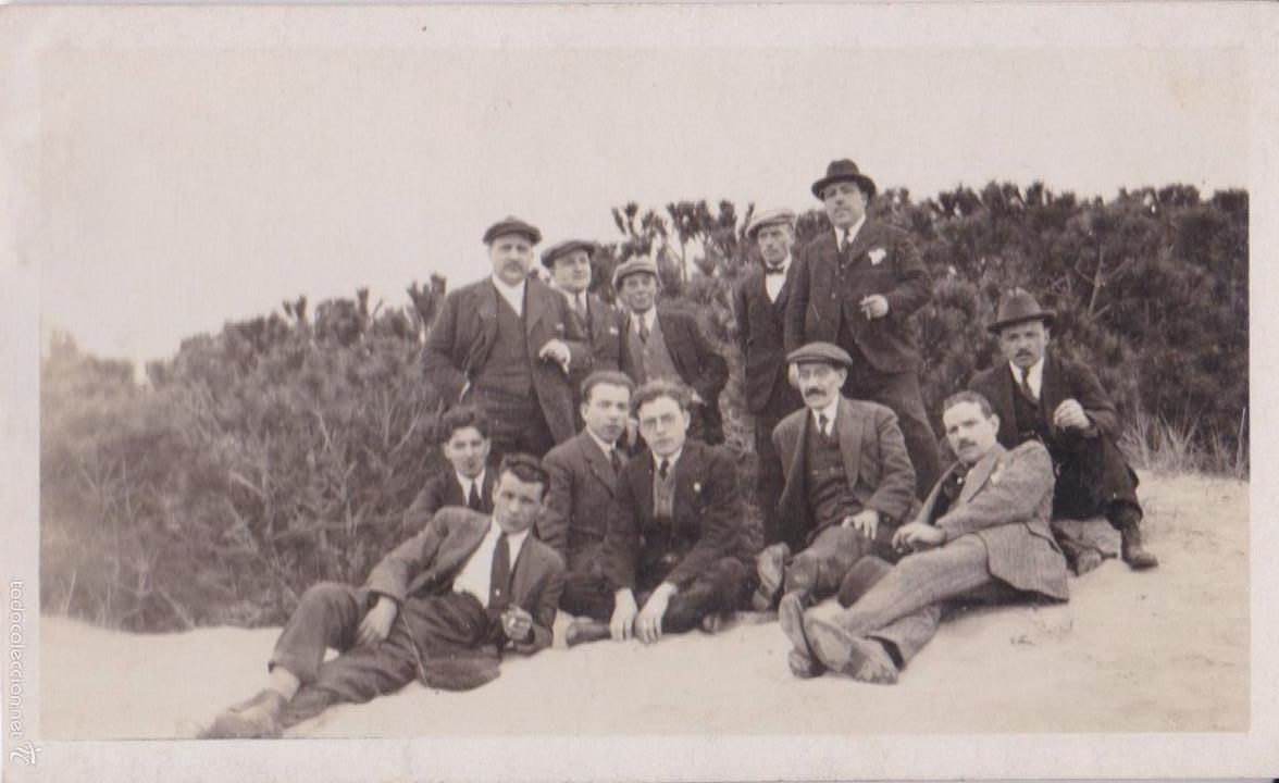 Fotografia antica: F- 2493. FOTOGRAFIA GRUPO DE AMIGOS, A&Ntilde;OS 30.