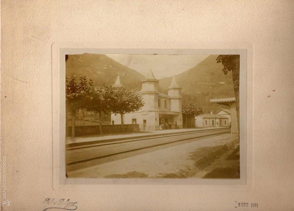 Fotograf&iacute;a antigua: Preciosa fotografia original de la estacion de tren de Caldas de Besaya. Cantabria 1901 Pedro Pulgas