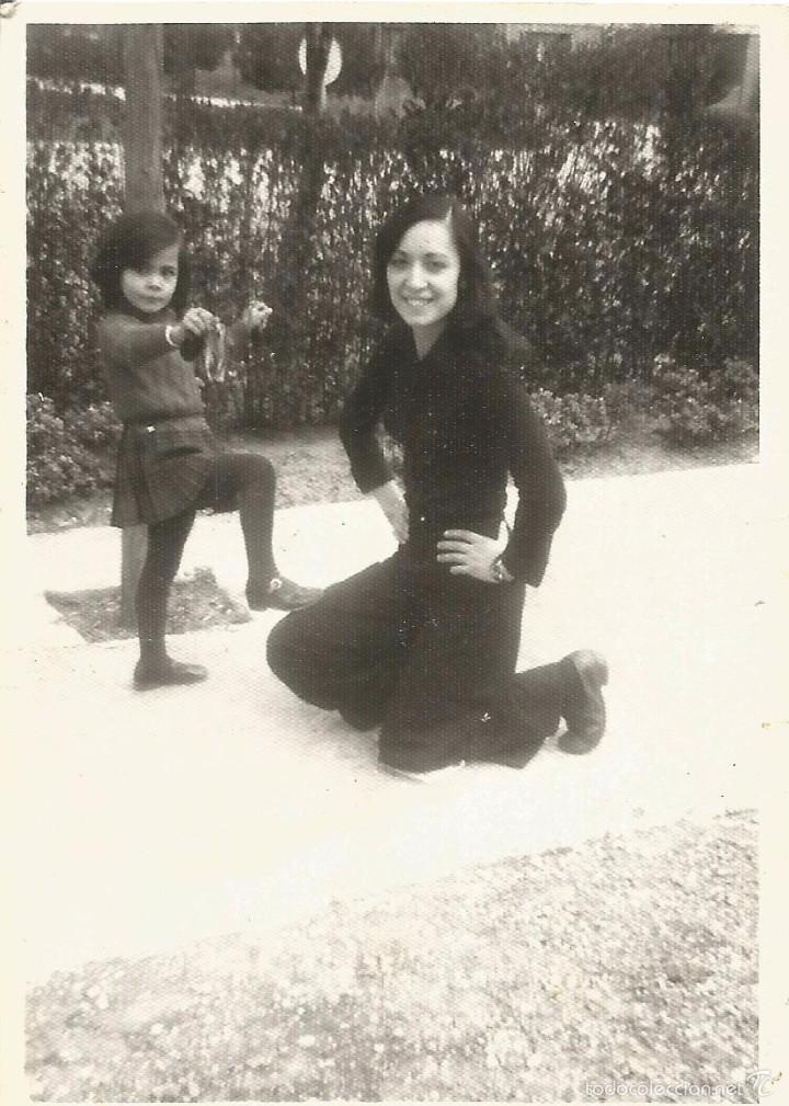 Fotografia antica: *** H961 - FOTOGRAFIA - JOVENCITA CON UNA NI&Ntilde;A