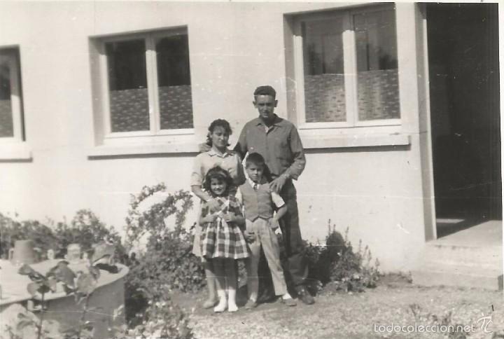 Fotografia antiga: *** M559 - FOTOGRAFIA - BONITA FAMILIA