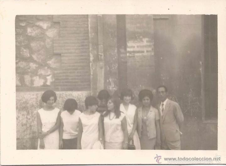 Fotografia antiga: ** SS75 - FOTOGRAFIA - GRUPO DE AMIGOS