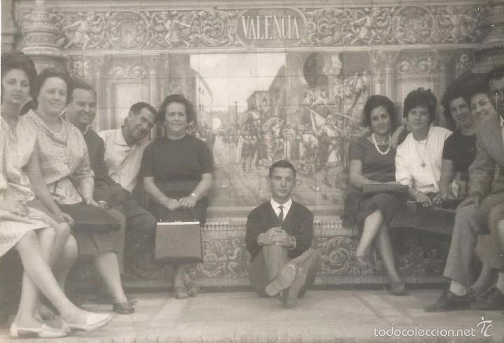 Fotografia antiga: *** QW142 - FOTOGRAFIA - GRUPO DE AMIGOS