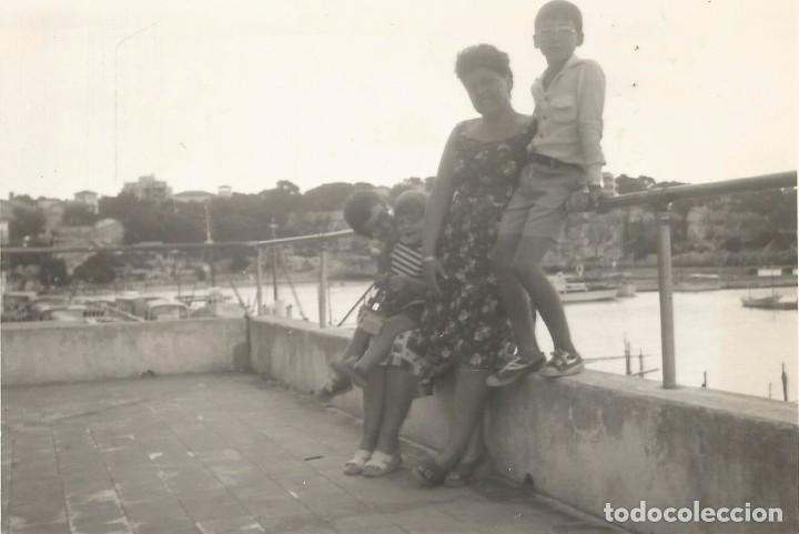 Fotografia antica: :::: SS767 - FOTOGRAFIA - FAMILIA EN PORTO CRISTO