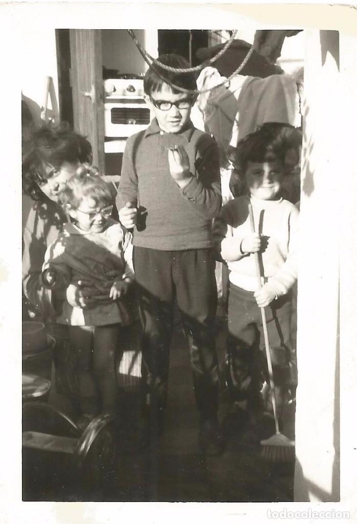 Fotograf&iacute;a antigua: ** SS904 - FOTOGRAFIA - GRUPO DE NI&Ntilde;OS - RF.C75