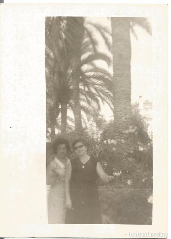 Fotograf&iacute;a antigua: ** SS1000 - FOTOGRAFIA - DOS AMIGAS - RF. C75