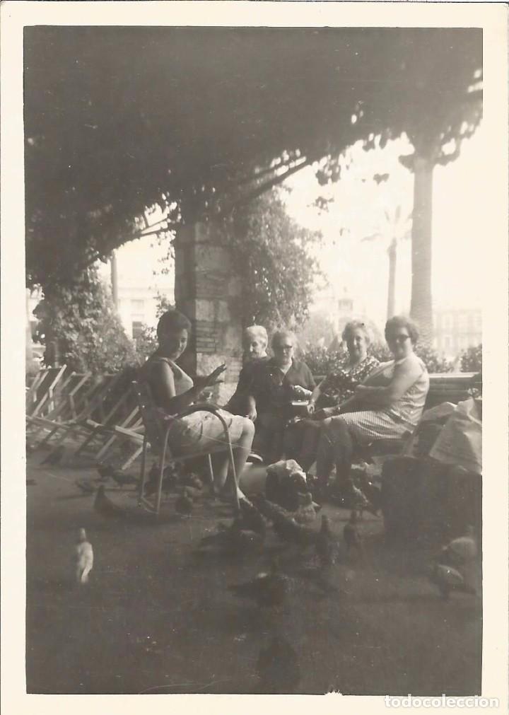 Fotografia antica: ** A474 - FOTOGRAFIA - GRUPO DE AMIGAS - RF. C75