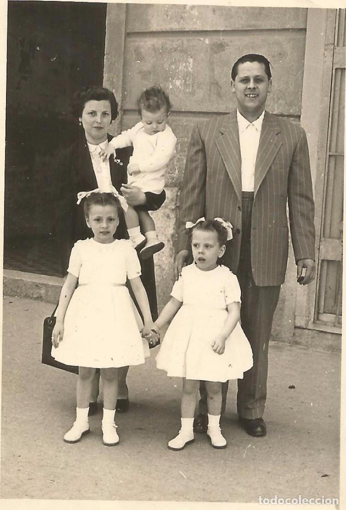 Fotografia antica: ** SS368 - FOTOGRAFIA - BONITA FAMILIA - RF. C75