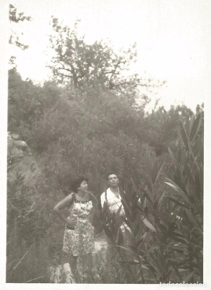Fotografia antica: ** A740 - FOTOGRAFIA - PAREJA EN EL CAMPO - RF. C75