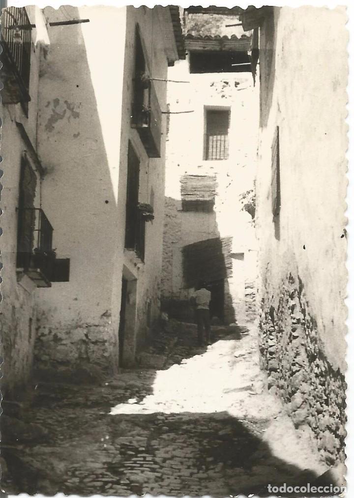 Fotografia antica: ** A754 - FOTOGRAFIA - TIPICA CALLE DE PUEBLO - RF. C00