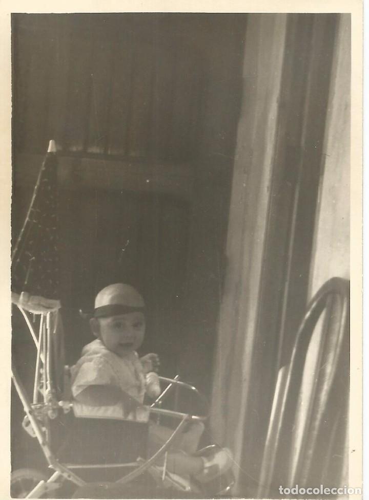 Fotografia antica: :::: AB109 - FOTOGRAFIA - BONITO BEB&Eacute; EN SU SILLITA