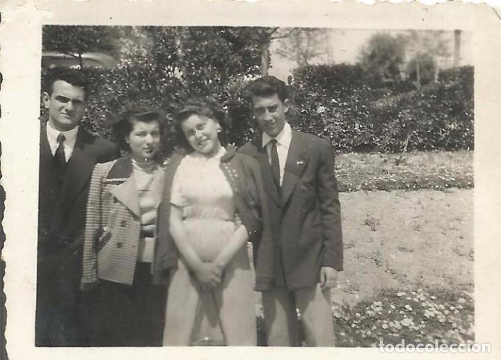 Fotografia antica: ** FP345 - FOTOGRAFIA PEQUE&Ntilde;O FORMATO - CUATRO AMIGOS - 6,5 X 4,8 CM. - RF. C75